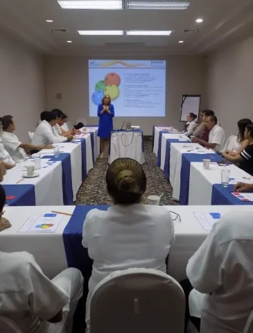 c12dea_6f015f18deae4d52820cccc3f4b0bfc8~mv2